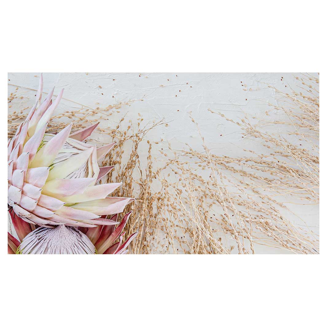 FLORAL PINK GRASSY PROTEA TABLECLOTH