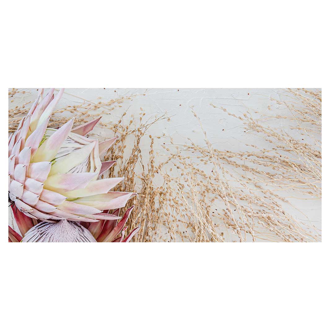 FLORAL PINK GRASSY PROTEA TABLECLOTH