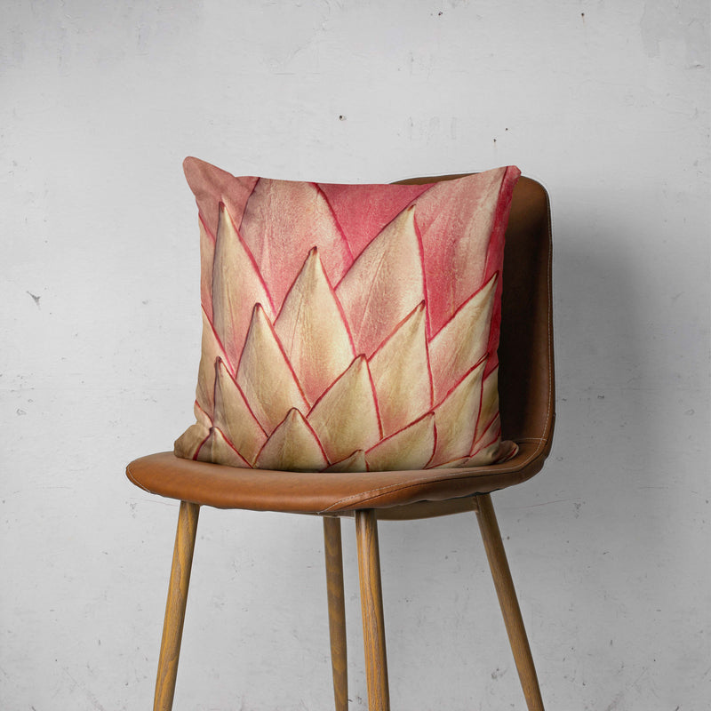 PINK PROTEA DETAIL SCATTER CUSHION