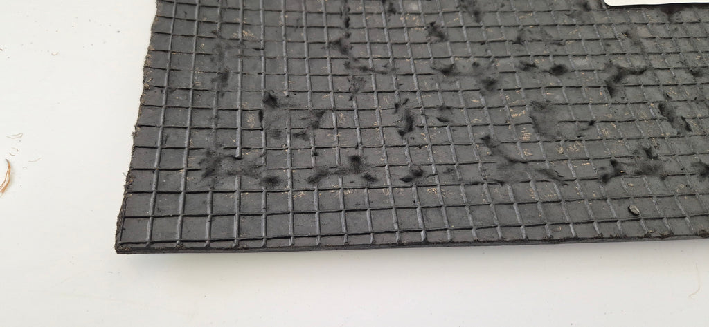 HALFROUND FENCE PATTERN - MOULDED NON-BRUSH MAT NATURAL