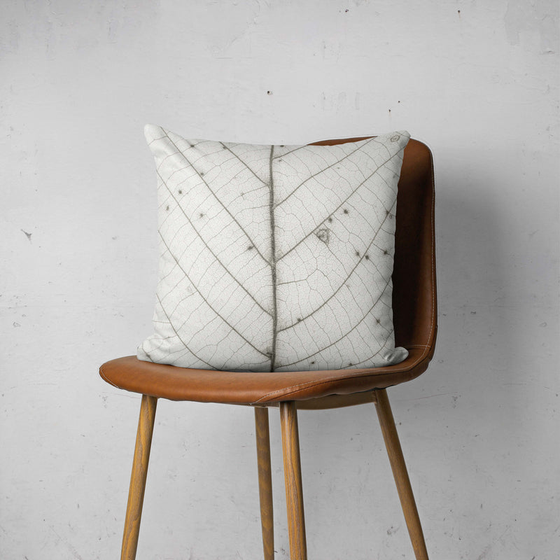 SKELETON LEAF SCATTER CUSHION