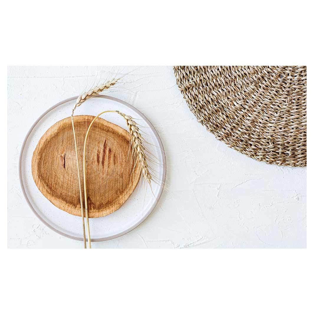 NATURAL BEIGE WHEAT ON WOOD AND WHITE MULTI-PURPOSE MAT