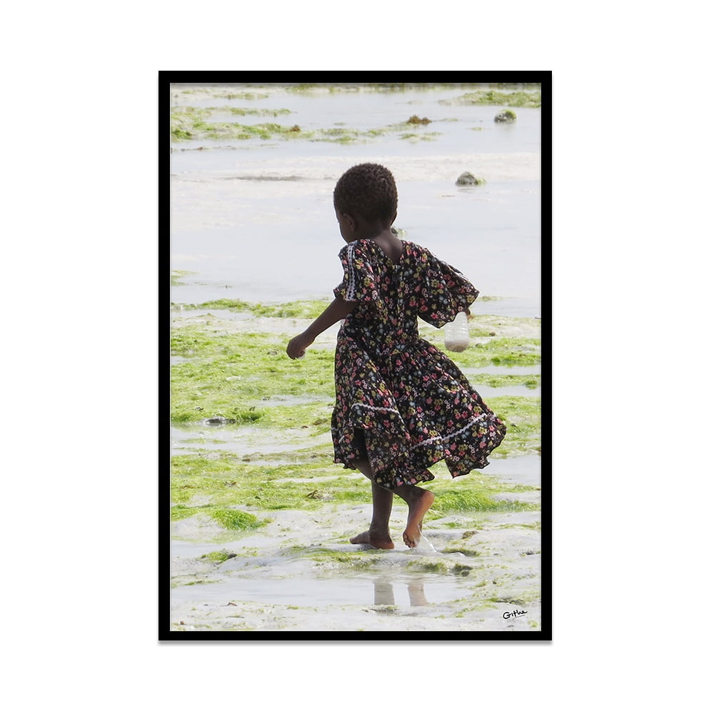 Composite Framed Canvas 50x75 Crab Hunting 2