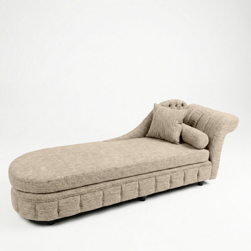 RELAXING CHAISE