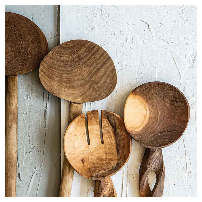 NATURAL BROWN WOODEN SPOONS ON GREY AND WHITE SQUARE COFFEE TABLE