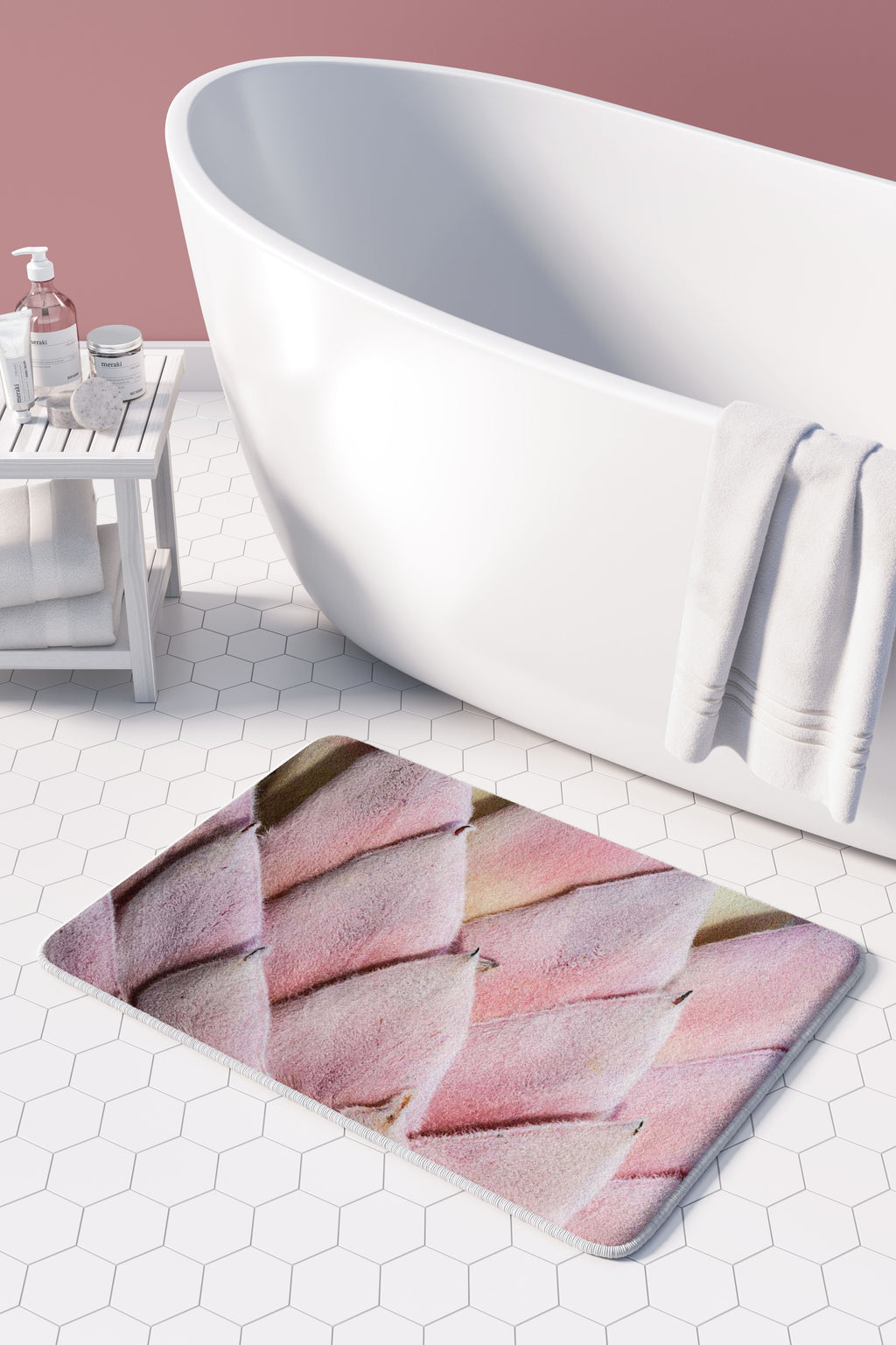 FLORAL DEEP PINK KING PROTEA LEAVES BATHMAT