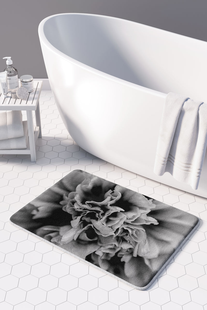FLORAL BLACK AND WHITE PEONY BATHMAT
