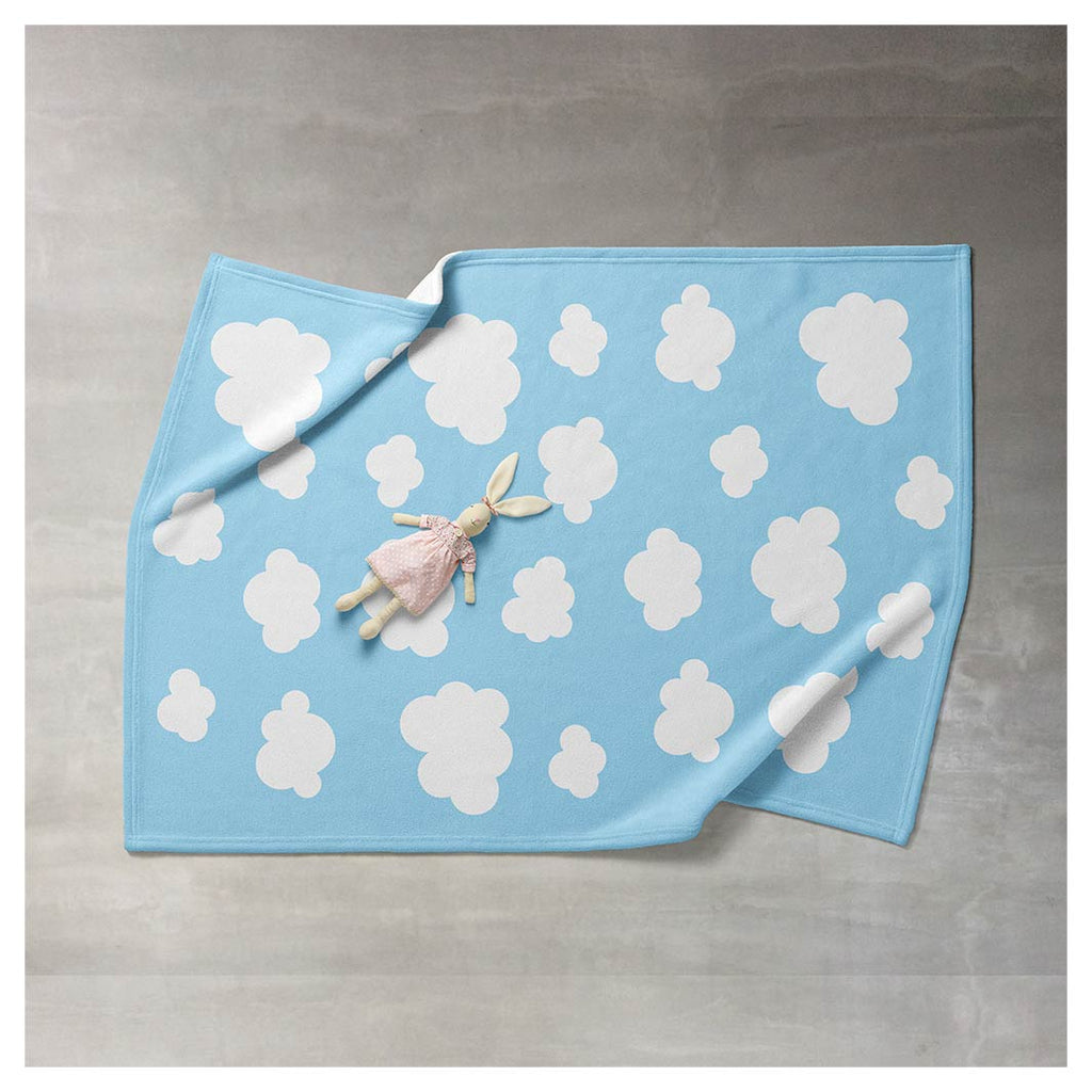 KIDS LIGHT BLUE CLOUD PATTERN FLEECE BLANKET