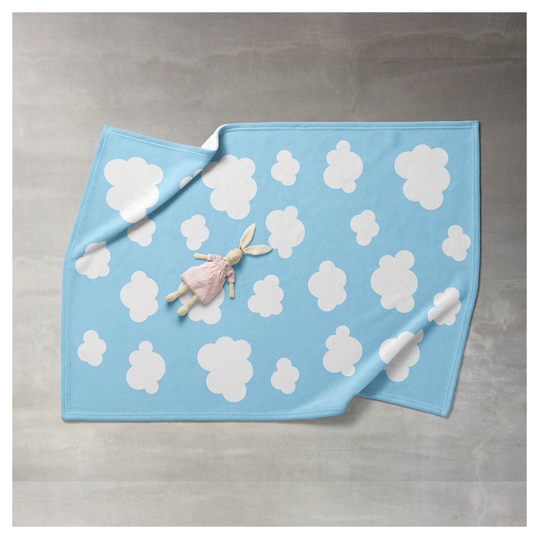 KIDS LIGHT BLUE CLOUD PATTERN FLEECE BLANKET