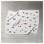 KIDS MULTI COLOUR TRIANGLE PATTERN FLEECE BLANKET