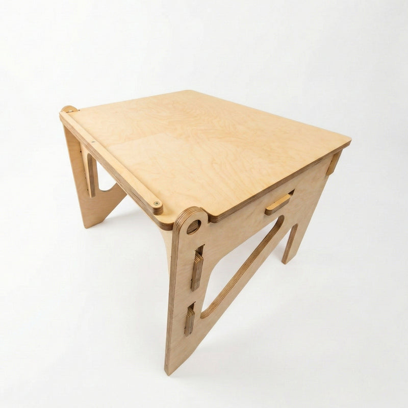 KIDS ADJUSTABLE DESK AND CHAIR SET