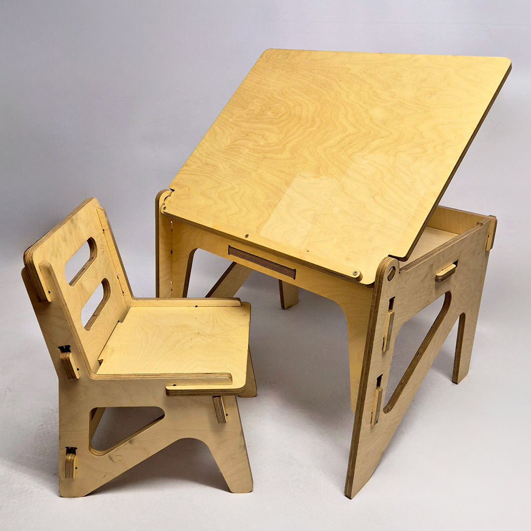 KIDS ADJUSTABLE DESK AND CHAIR SET