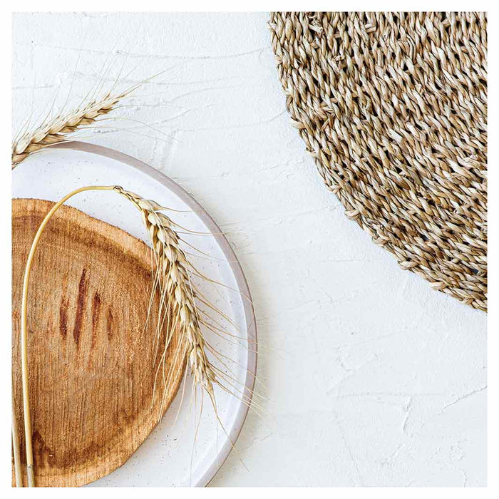 NATURAL BEIGE WHEAT ON WOOD AND WHITE NAPKIN