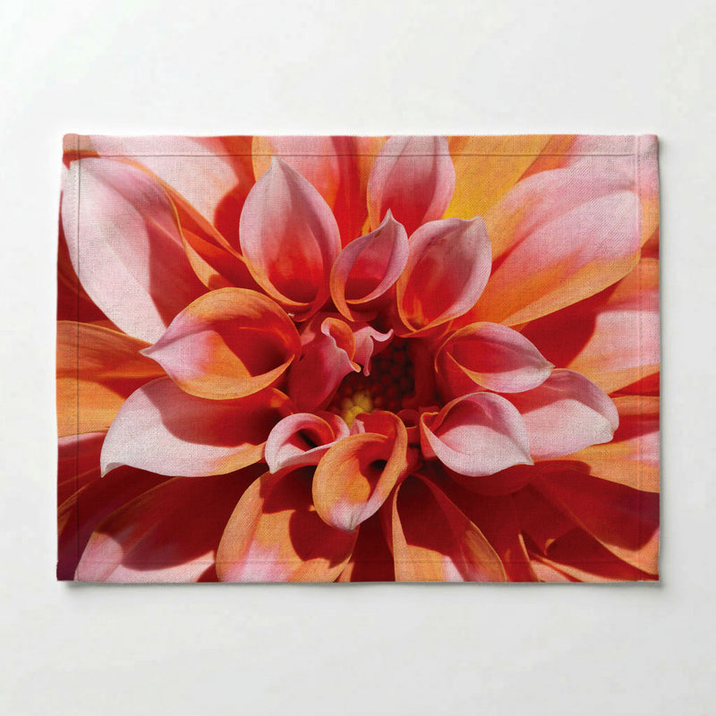 FLORAL PINK DAHLIA PLACEMAT