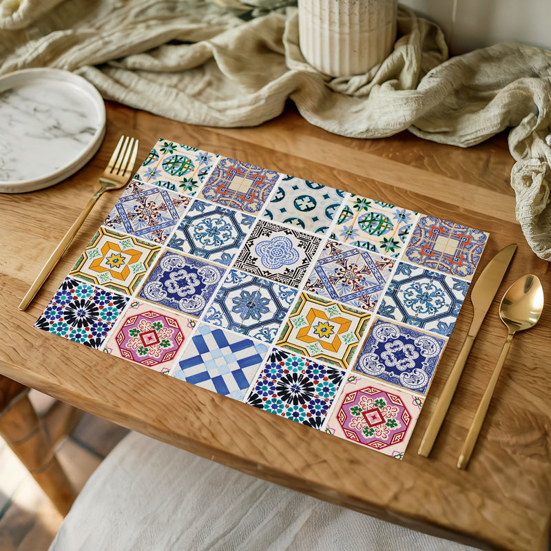 PATTERN BLUE COLOURFUL TILE PLACEMAT