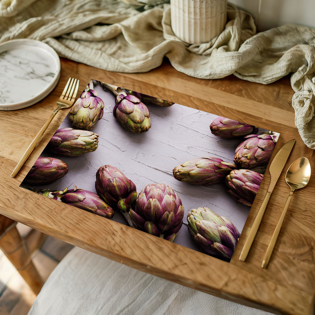 ARTICHOKE DARK PURPLE ON GREY PLACEMAT