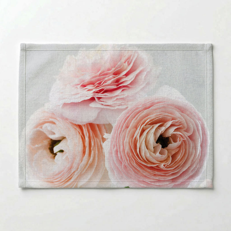CLOSE-UP PINK PEONIES PLACEMAT