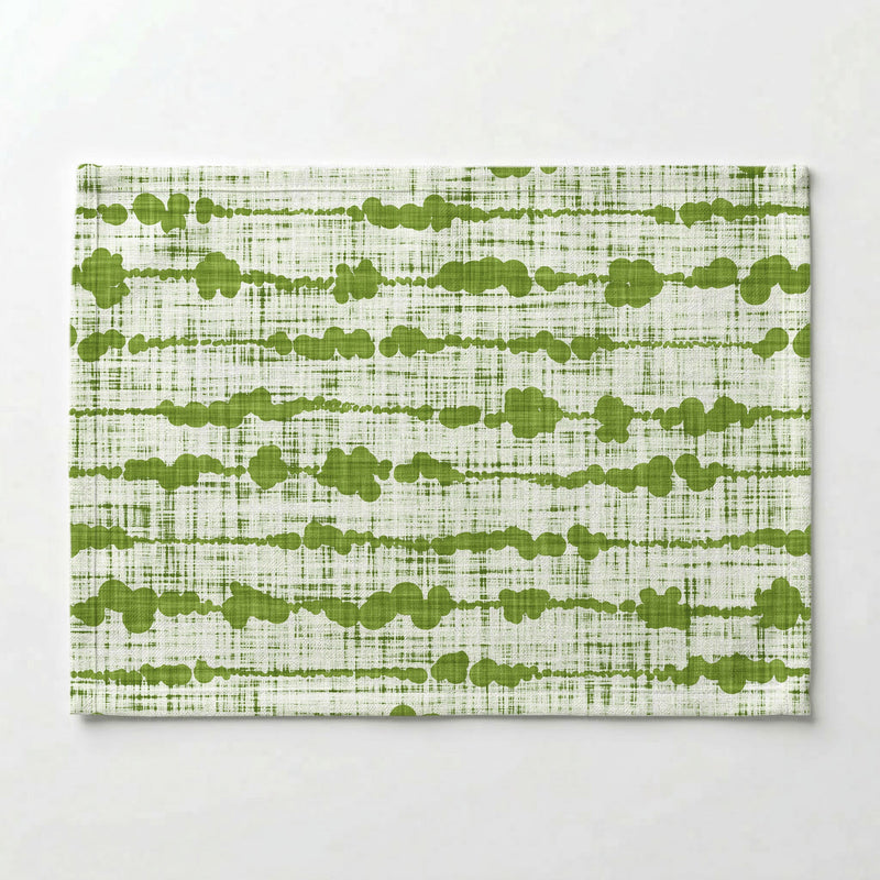 GREEN ORGANIC DOTTED STRIPES ON WHITE PLACEMAT