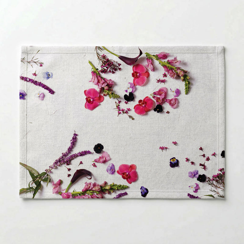 SCATTERED BLOSSOMS ON WHITE PLACEMAT