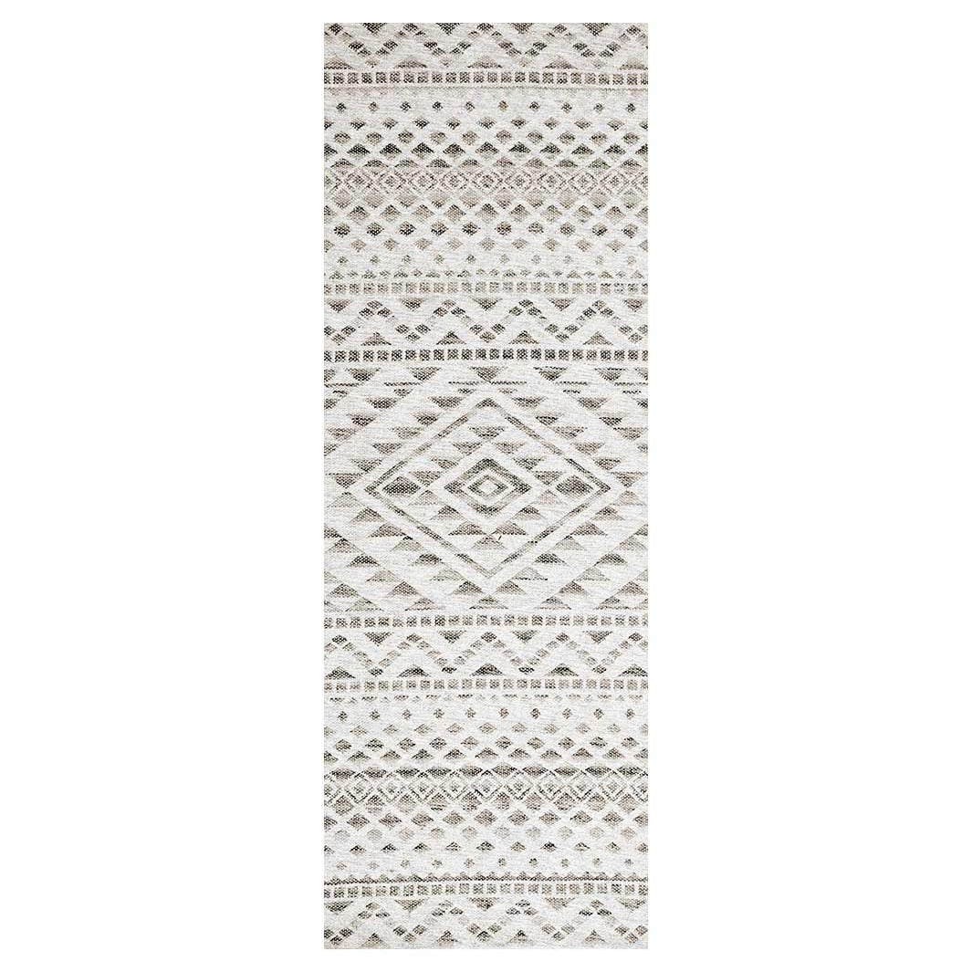 CONTEMPORARY WHITE NEUTRAL TRIBAL PATTERN RUNNER RUG