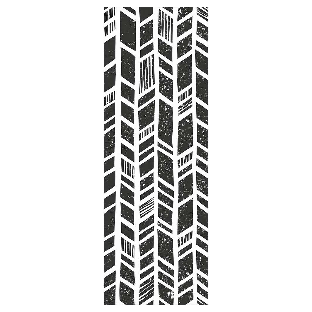 MODERN BLACK AND WHITE TRIBAL PATTERN RUNNER RUG