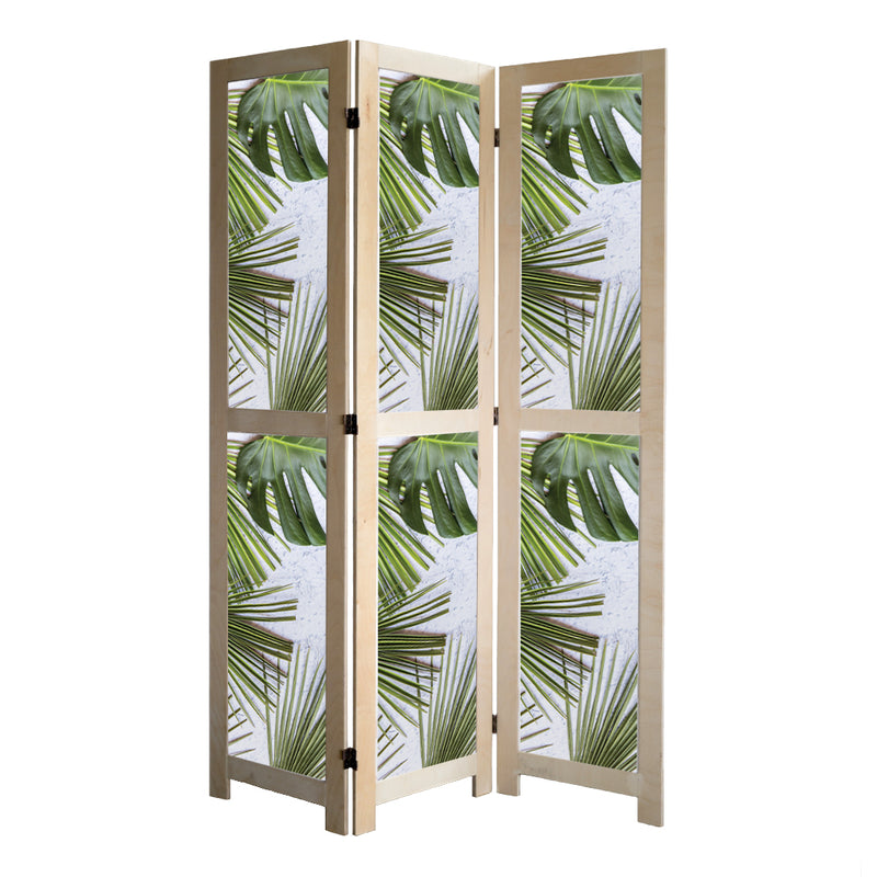 LEAVES GREEN PALM LEAVES ON WHITE ROOM DIVIDER