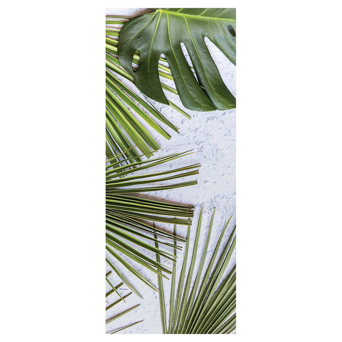 LEAVES GREEN PALM LEAVES ON WHITE ROOM DIVIDER