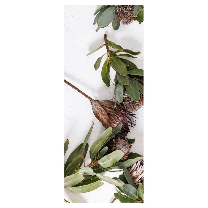 DRIED PROTEA WITH GREEN LEAVES ROOM DIVIDER