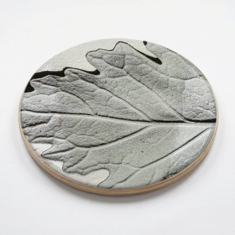 LEAVES GREY MONOCHROME LEAF CHEESEBOARD