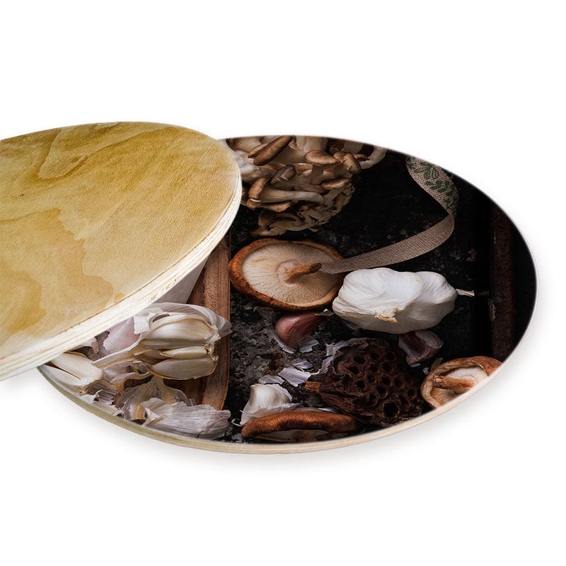 MUSHROOM AND GARLIC CHEESEBOARD