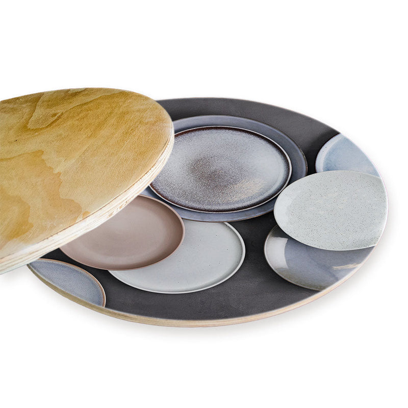 BEIGE PLATES CHEESEBOARD
