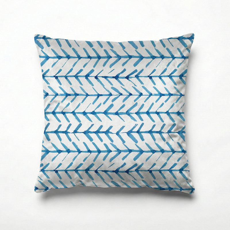 DRIFTWOOD ARROWS SCATTER CUSHION