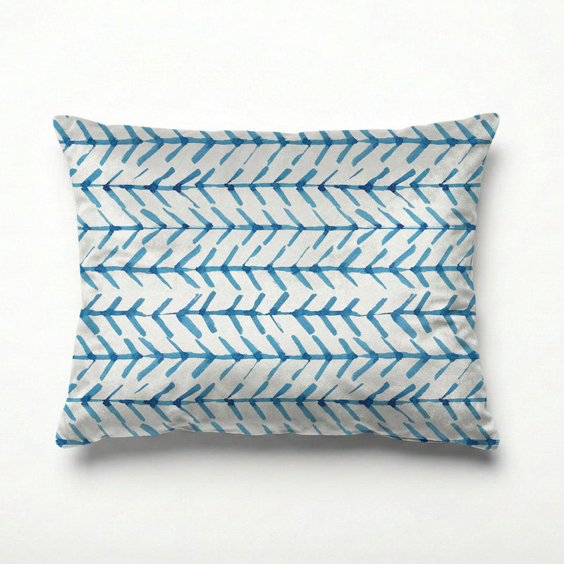 DRIFTWOOD ARROWS SCATTER CUSHION