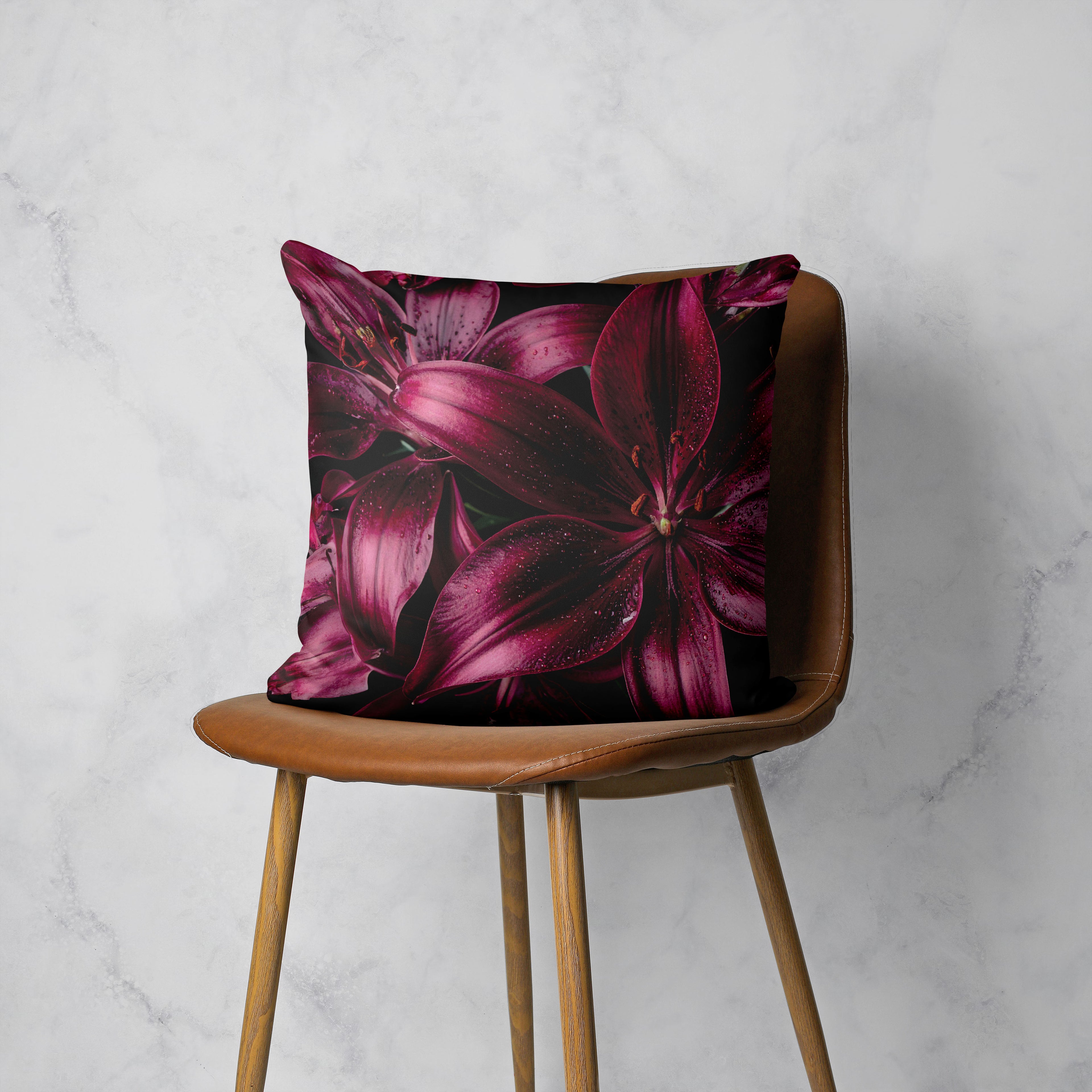 MAGENTA LILY SCATTER CUSHION