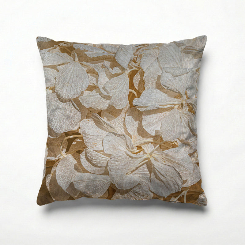 FLORAL CREAM BLEACHED HYDRANGEA LEAVES SCATTER CUSHION
