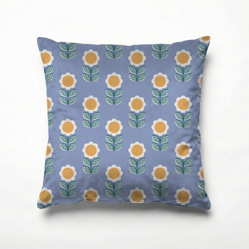 KIDS MEADOW FLOWER CUSHION