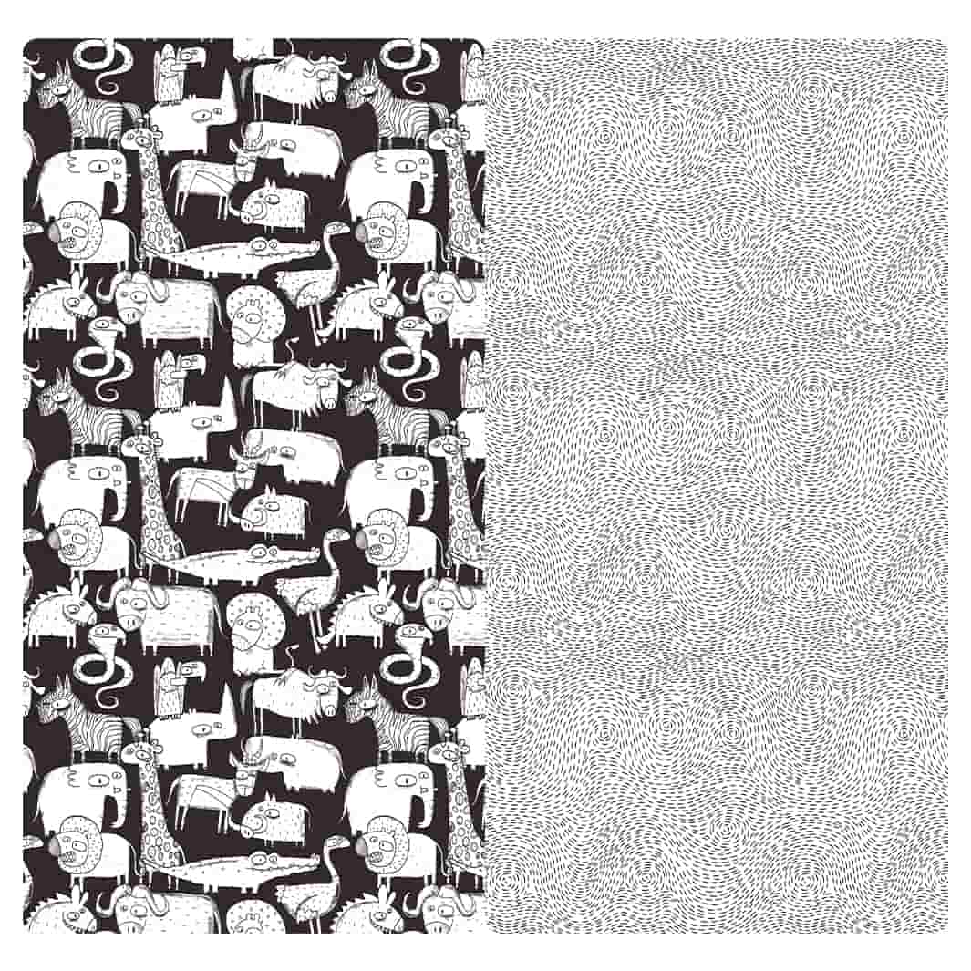 MICROFIBER TRAVEL TOWEL - MONOCHROME SAFARI