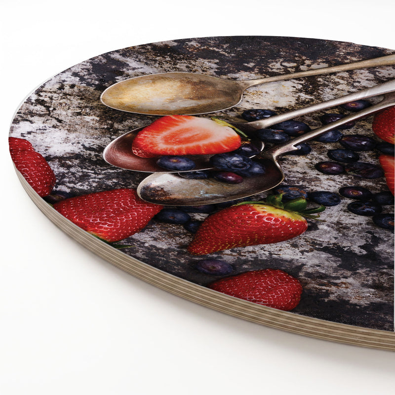 BERRIES ON RUSTIC TRAY ROUND SERVING BOARD