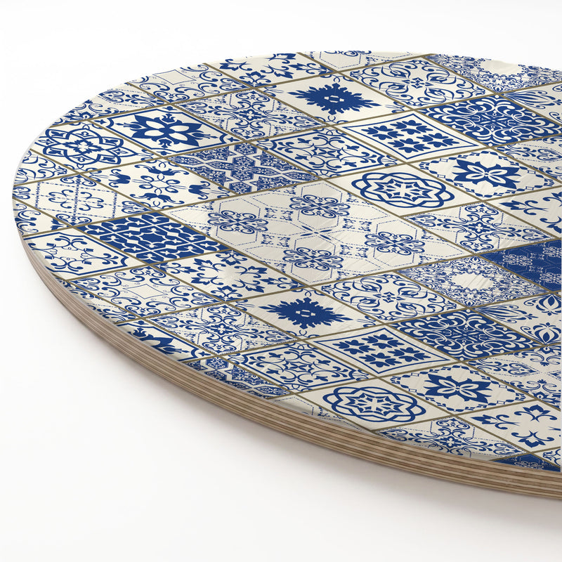 BLUE DIAMOND LISBON PATTERN ROUND SERVING BOARD