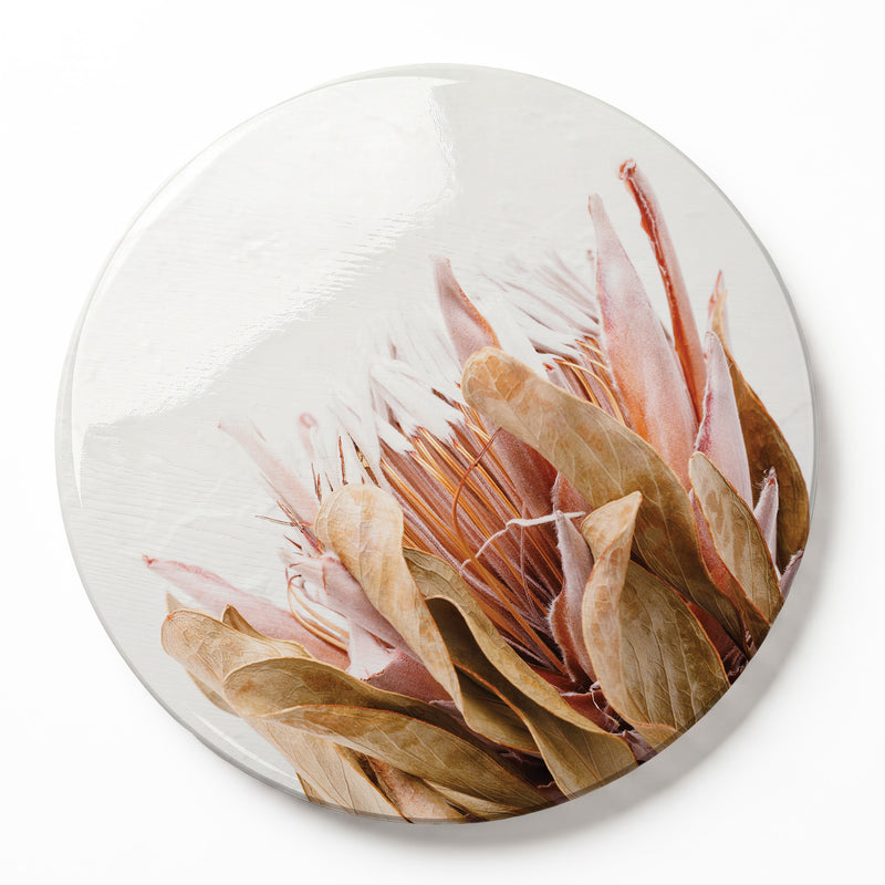 DRIED PINK KING PROTEA WITH LEAVES ROUND SERVING BOARD