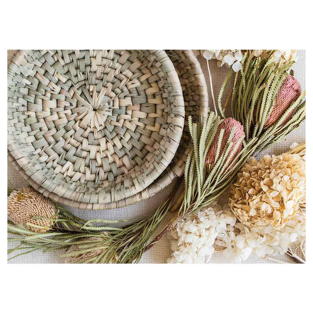 FLORAL CREAM AND GREY BASKET WITH PINK BANKSEAS TABLECLOTH