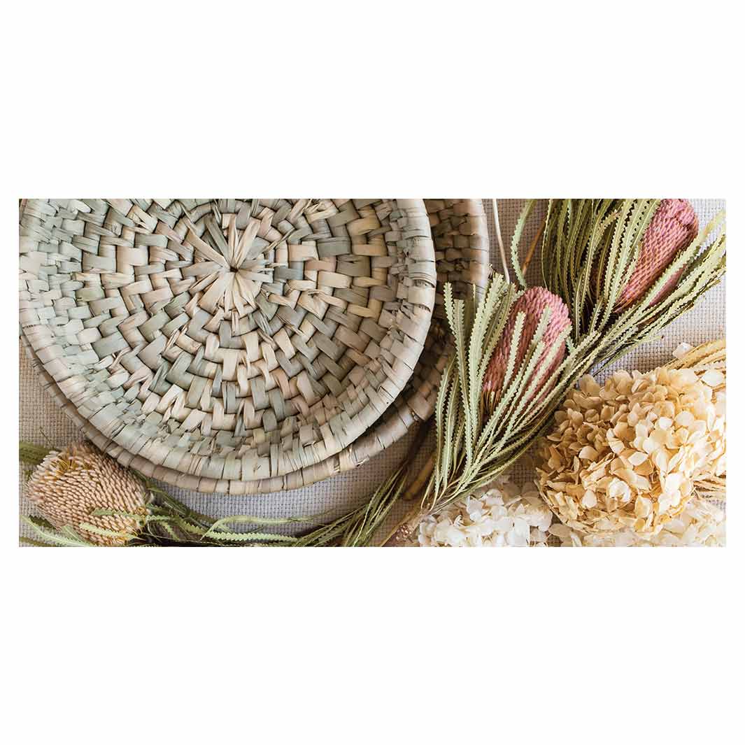 FLORAL CREAM AND GREY BASKET WITH PINK BANKSEAS TABLECLOTH